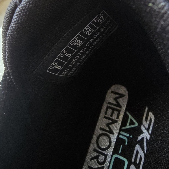 Skechers Black Slip-On Athletic Shoes, White Sole, Memory Foam, New w/tag, Sz: 8 - Picture 5 of 5